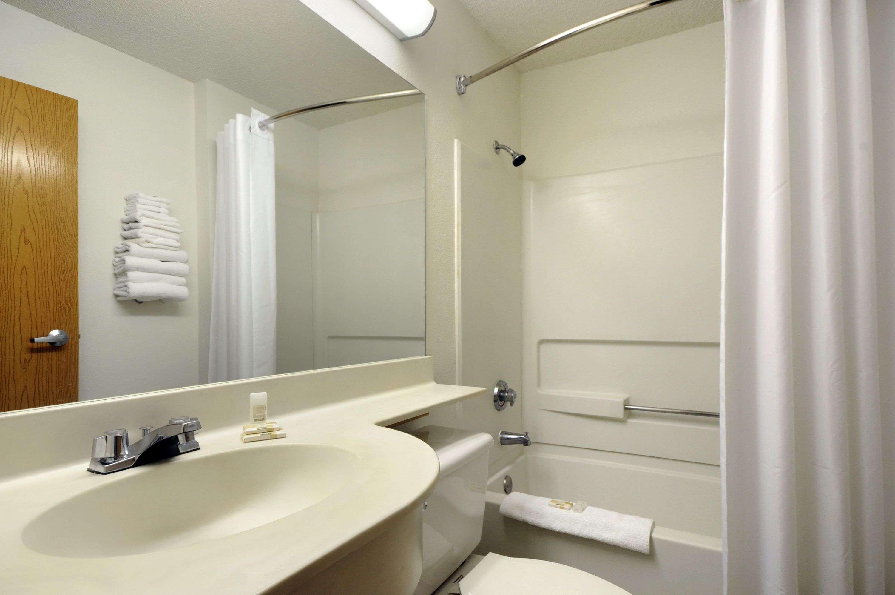 Travelodge By Wyndham Arlington/Dallas Area Pokój zdjęcie